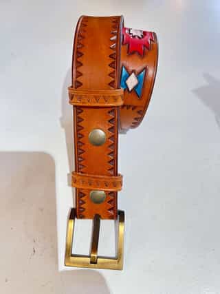 Ceinture repoussé amérindienne