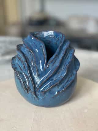 Vase bleu profond