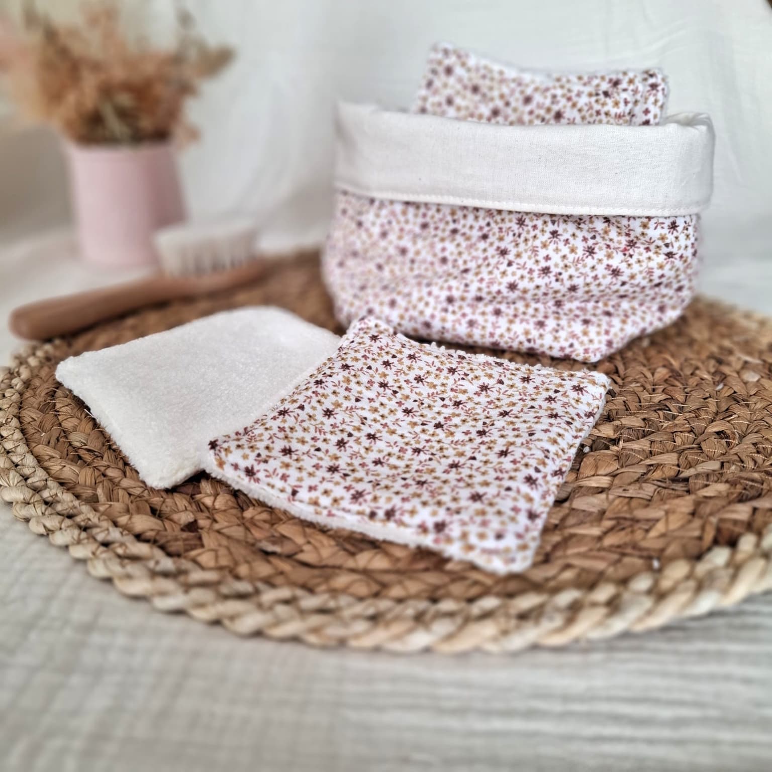 Panière florale avec 7 lingettes lavables - tissu Pio rose
